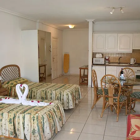 Apartament Country Club *