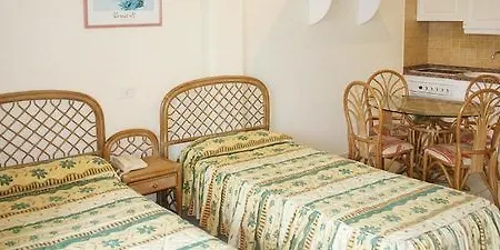 Апартаменты Country Club *